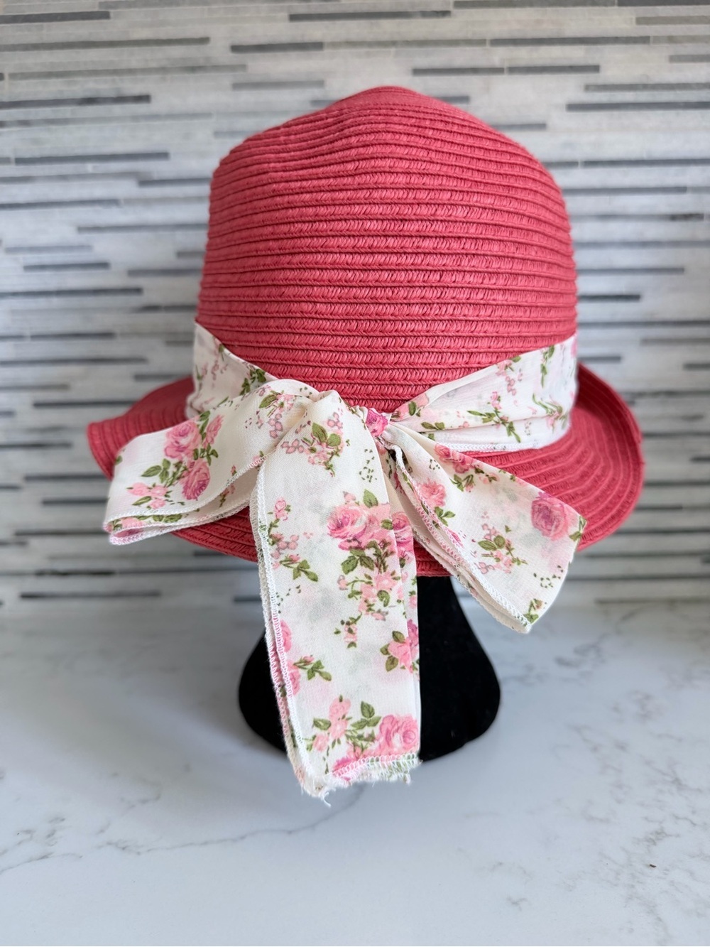 Vintage New Pink Straw Sun Hat with Floral Bow